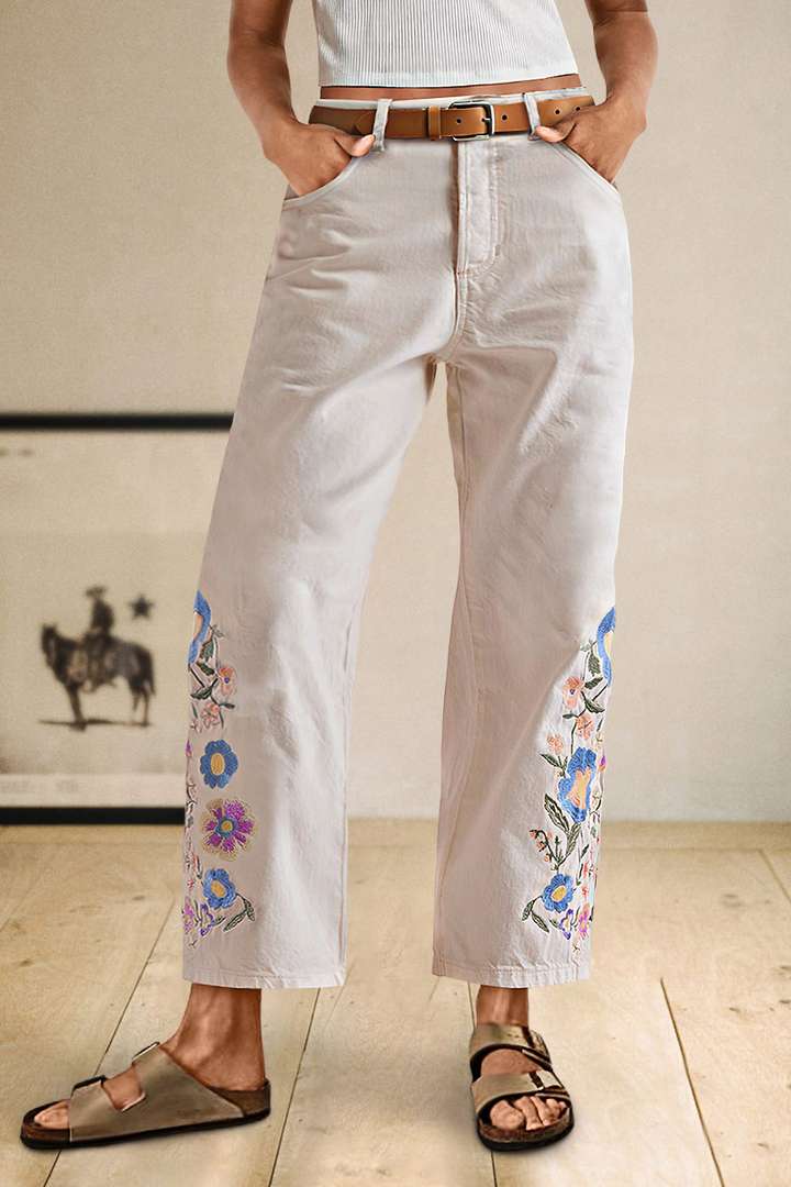 Floral Embroidery High Rise Straight Leg Crop Pants